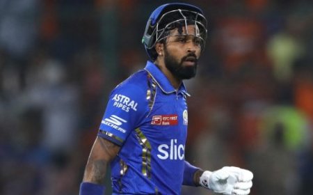 ସର୍ଟ  ହାର୍ଦ୍ଦିକ ପାଣ୍ଡ୍ୟାଙ୍କ ସର୍ଟ ରେ, ବୋଲରଙ୍କ ହାତରେ ପଡ଼ିଲା ୬ ଷ୍ଟିଚ୍‌