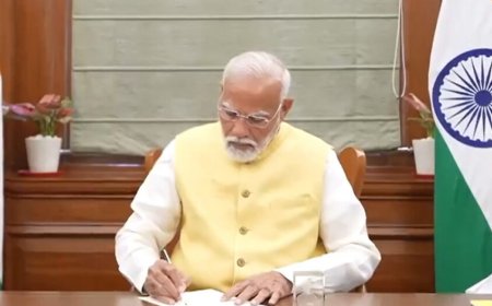 ଦାୟିତ୍ଵ ନେବା ପରେ ପିଏମ ମୋଦିଙ୍କ ପ୍ରଥମ ଦସ୍ତଖତ, ଉପକୃତ ହେବେ ୯ କୋଟିରୁ ଅଧିକ ଚାଷୀ