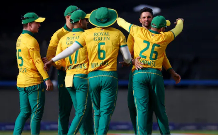 ୱେଷ୍ଟଇଣ୍ଡିଜକୁ ପରାସ୍ତ କରି ସେମିଫାଇନାଲରେ ପ୍ରବେଶ କରିଛି ଦକ୍ଷିଣ ଆଫ୍ରିକା