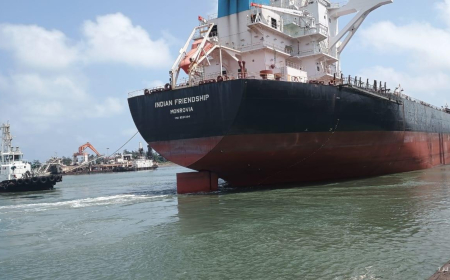 ପାରାଦୀପରେ ପହଞ୍ଚିଛି ନୌସେନା ଜାହାଜ ଆଇଏନଏସ ସତପୁରା