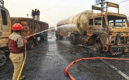 ଭୟଙ୍କର ଦୁର୍ଘଟଣା; ୬ ଜୀବନ୍ତ ଦଗ୍ଧ