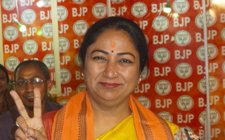 ଦିଲ୍ଲୀର ମୁଖ୍ୟମନ୍ତ୍ରୀ ଭାବେ ଶପଥ ନେଲେ ରେଖା ଗୁପ୍ତା