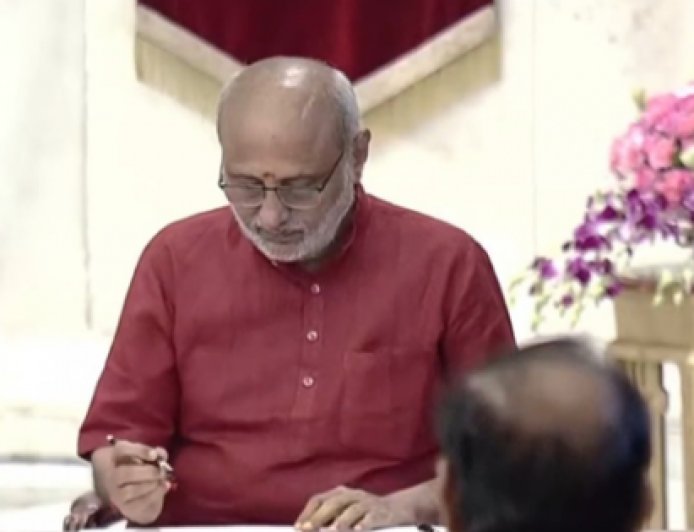 ଶପଥ ନେଲେ ନୂଆ ଉପରାଷ୍ଟ୍ରପତି ସିପି ରାଧାକ୍ରିଷ୍ଣନ