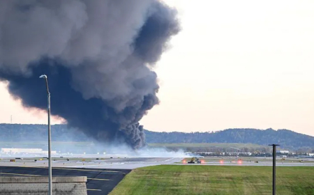 ଉଡ଼ାଣ ସମୟରେ ଦୁର୍ଘଟଣାଗ୍ରସ୍ତ ବିମାନ