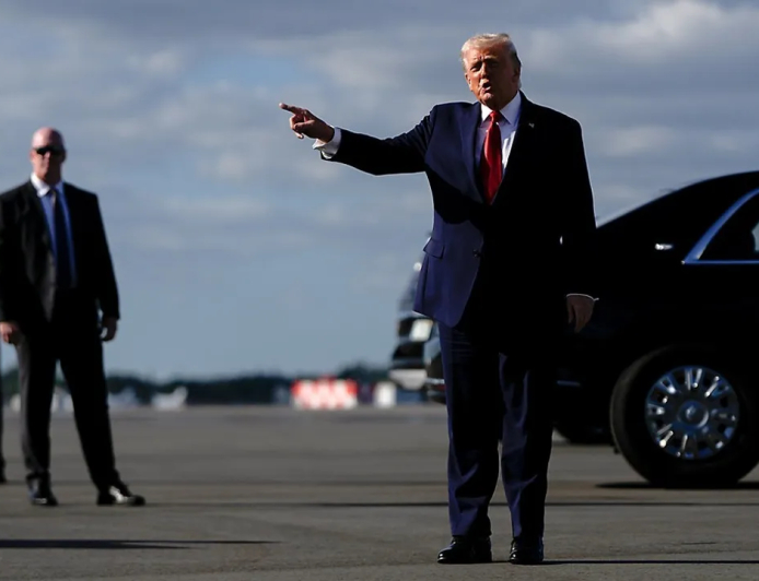 ପୁଣି ଟ୍ରମ୍ପଙ୍କ  ଶୁଳ୍କ କଟକଣା,ନିଶାଣରେ ୮ ୟୁରୋପୀୟ ଦେଶ