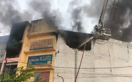  ରାତିରୁ ଜଳୁଛି ସୁପର ମାର୍ଟ