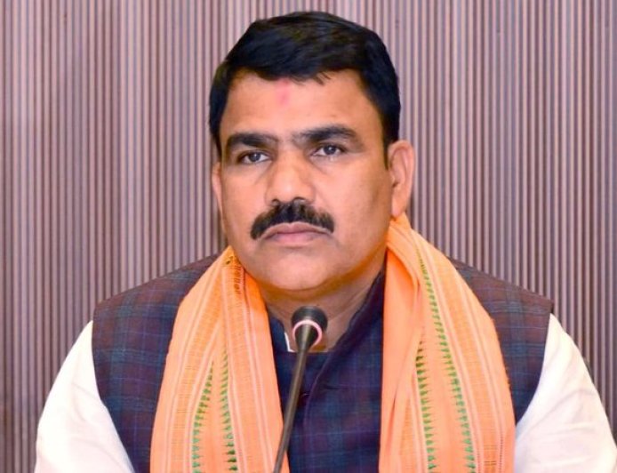 ମାଟ୍ରିକ୍ ପରୀକ୍ଷାର୍ଥୀ ଅନୁପସ୍ଥିତ ନେଇ ଚାଲିଛି ତର୍ଜମା