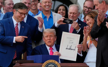 ଆମେରିକୀୟ ପେପର ନୋଟରେ ରହିବ ରାଷ୍ଟ୍ରପତି ଟ୍ରମ୍ପଙ୍କ ଦସ୍ତଖତ