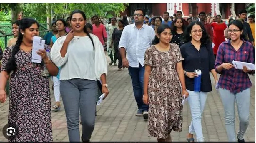 ସିଭିଲ୍ ସର୍ଭିସ ପରୀକ୍ଷା ଫଳ ପ୍ରକାଶିତ : ଅନୁଜ ଅଗ୍ନିହୋତ୍ରୀ ଟପ୍ପର