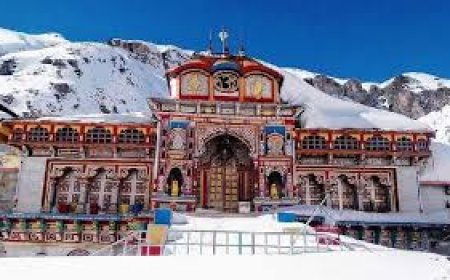 ଭକ୍ତଙ୍କ ପାଇଁ ଖୋଲିଲା ବଦ୍ରିନାଥ ଧାମ