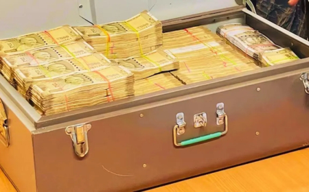 ପଶ୍ଚିମବଙ୍ଗ ଓ ତାମିଲନାଡୁରୁ ହଜାରେ କୋଟି ଟଙ୍କାର ବେଆଇନ ସାମଗ୍ରୀ ଜବତ