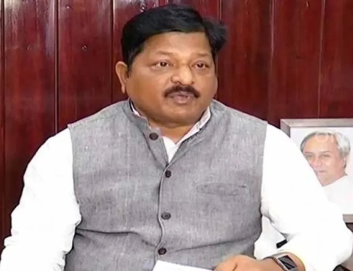 ବିକ୍ରମ ପଣ୍ଡା ନିର୍ଦ୍ଦୋଷ, ତାଙ୍କୁ ଫସେଇଛି ବିଜେପି : ବିଜେଡି ନେତା ପ୍ରତାପ ଜେନା