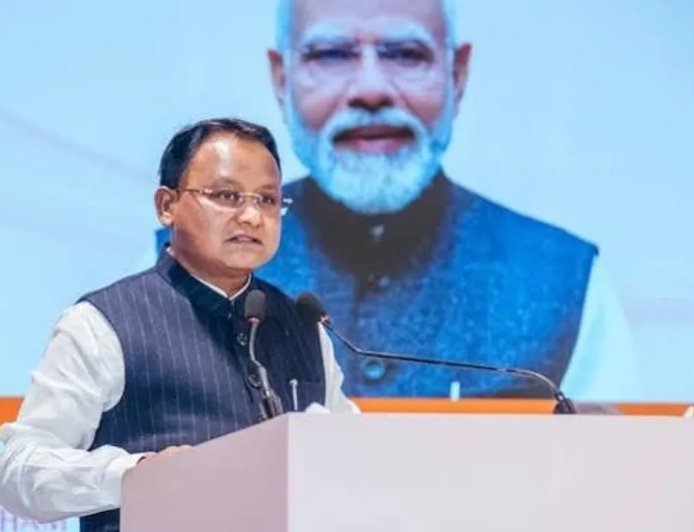 ଦୁବାଇରେ ପହଞ୍ଚିଲେ ମୁଖ୍ୟମନ୍ତ୍ରୀ ମୋହନ ମାଝୀ! ଭବ୍ୟ ସ୍ୱାଗତ ଜଣାଇଲେ ପ୍ରବାସୀ ଓଡ଼ିଆ