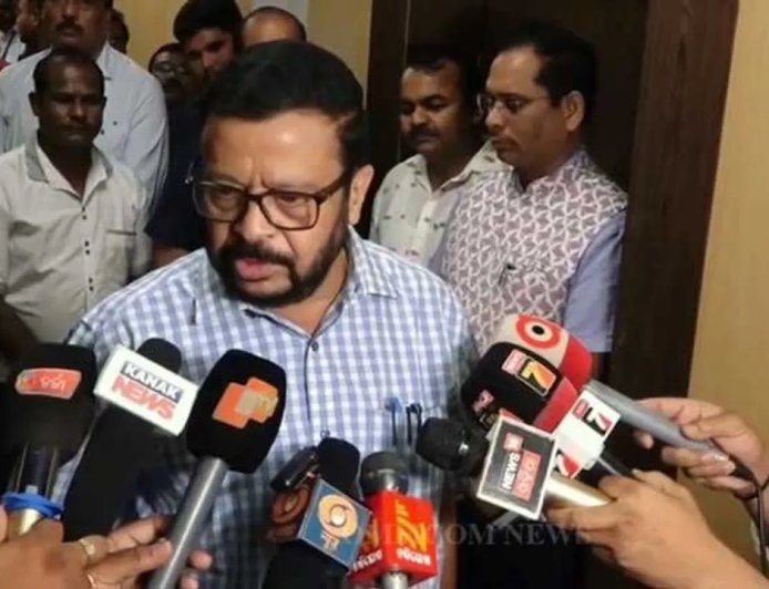 ସମ୍ଭାବ୍ୟ ବାତ୍ୟାକୁ ନେଇ ମନ୍ତ୍ରୀଙ୍କ ବଡ଼ ବୟାନ, ୩୬୫ ଦିନ ପ୍ରସ୍ତୁତ ସରକାର