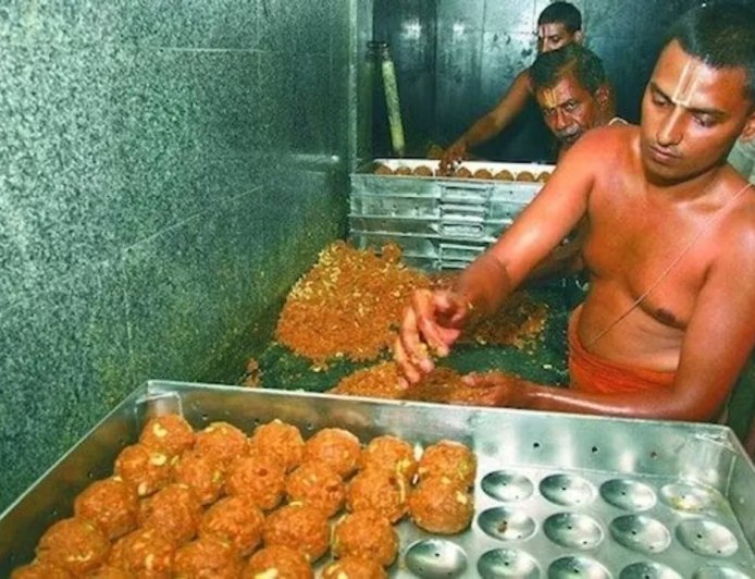 ତିରୁପତି ଲଡ଼ୁ ଘିଅରେ ପାମ୍ ଅଏଲ୍! ଇଡି ଜାଲରେ ଫୁଡ୍ସ ପ୍ରମୋଟର