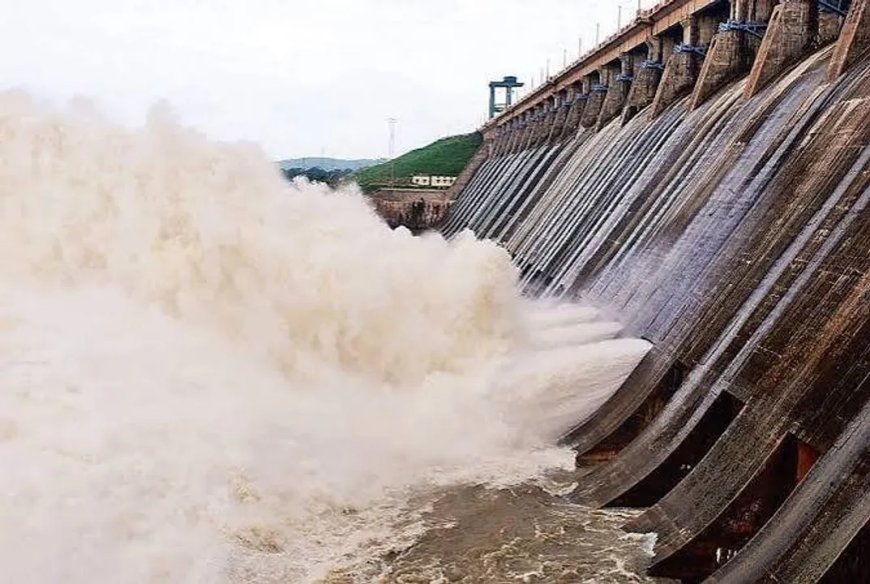 ହୀରାକୁଦର ଆଉ ୩ ଗେଟ୍ ଖୋଲା, ଏବେ ୮ଟି ଗେଟ୍ ଦେଇ ଜଳ ନିଷ୍କାସନ