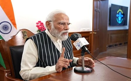‘ମନ କି ବାତ’ କାର୍ଯ୍ୟକ୍ରମ : ଭୋକାଲ୍ ଫର୍ ଲୋକାଲ୍ ଉପରେ ଗୁରୁତ୍ବ ଦେଲେ ପ୍ରଧାନମନ୍ତ୍ରୀ
