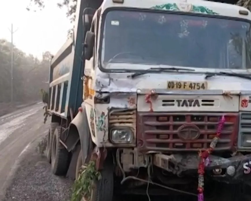 ଅନୁଗୋଳ ଛେଣ୍ଡିପଦା କଙ୍କରେଇରେ ଭୟଙ୍କର ଦୁର୍ଘଟଣା ; ୨ ହାଇୱା ମୁହାଁମୁହିଁ ଧକ୍କା